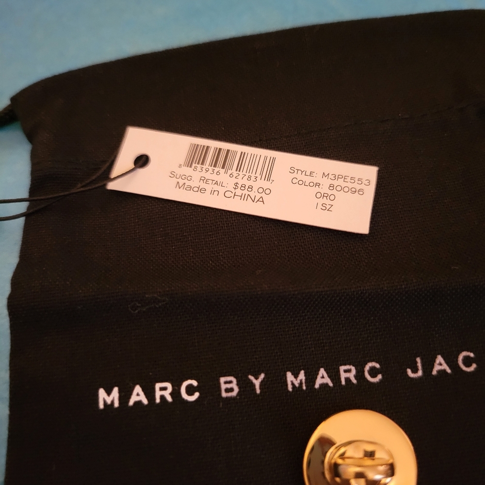 Marc Jacobs Katie Turnlock Goldtone Bracelet. NWT - Picture 3 of 5
